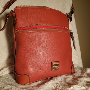 Dooney & Bourke Crossover body bag